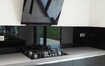 Comment une crédence au Luxembourg sur mesure peut transformer votre cuisine ?